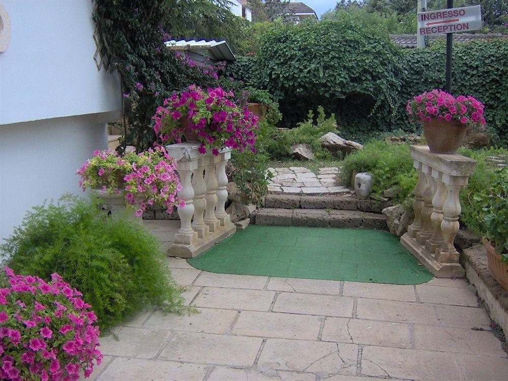 Bed & Breakfast Santa Fara 巴里 外观 照片