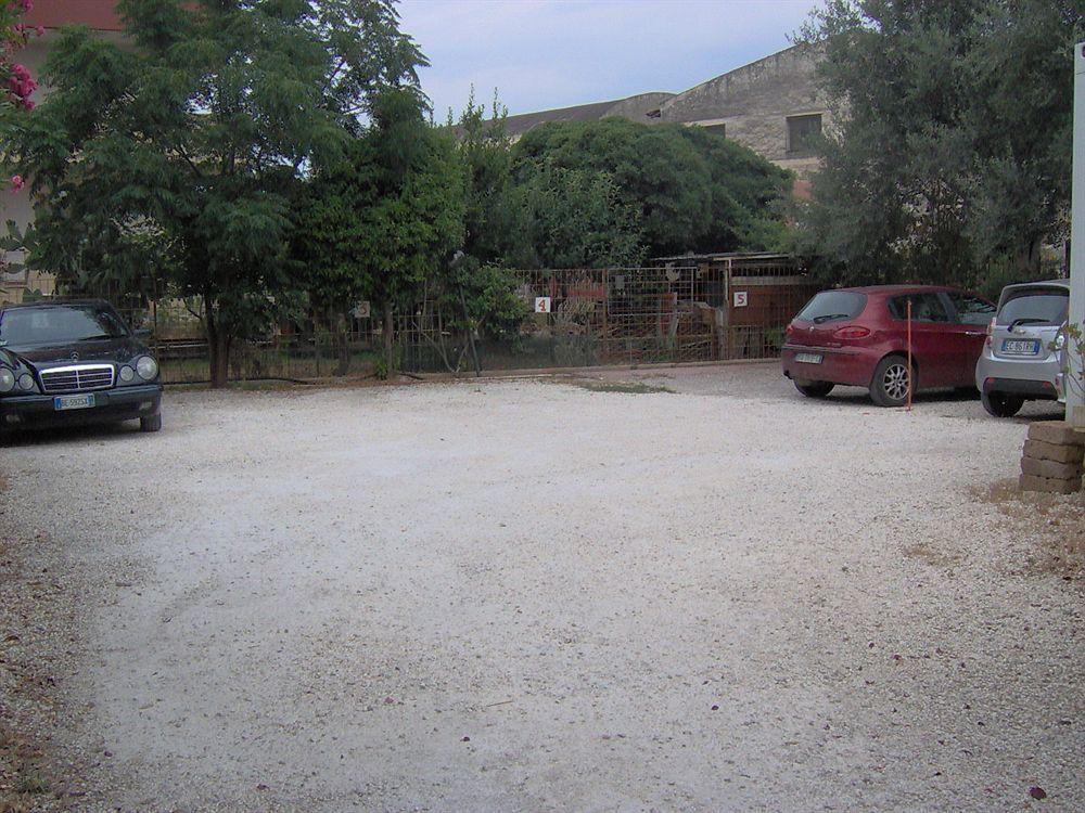 Bed & Breakfast Santa Fara 巴里 外观 照片