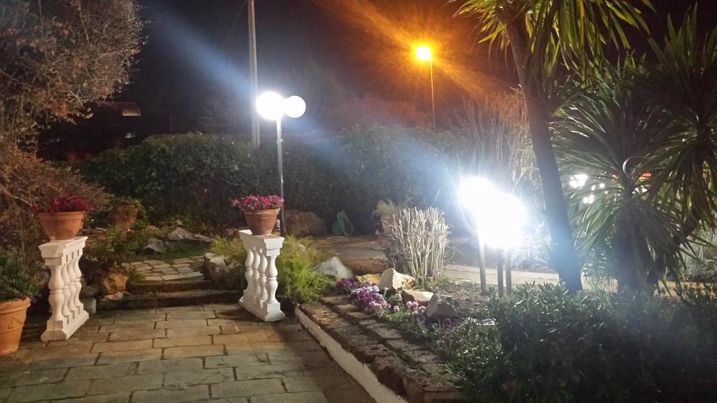 Bed & Breakfast Santa Fara 巴里 外观 照片
