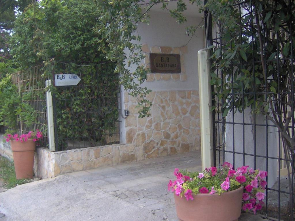 Bed & Breakfast Santa Fara 巴里 外观 照片