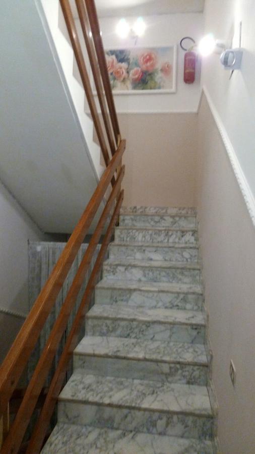 Bed & Breakfast Santa Fara 巴里 外观 照片