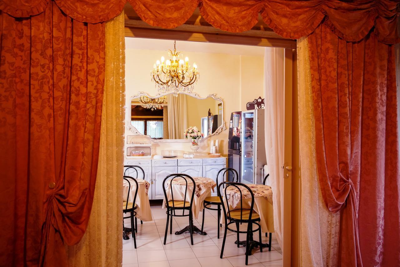 Bed & Breakfast Santa Fara 巴里 外观 照片