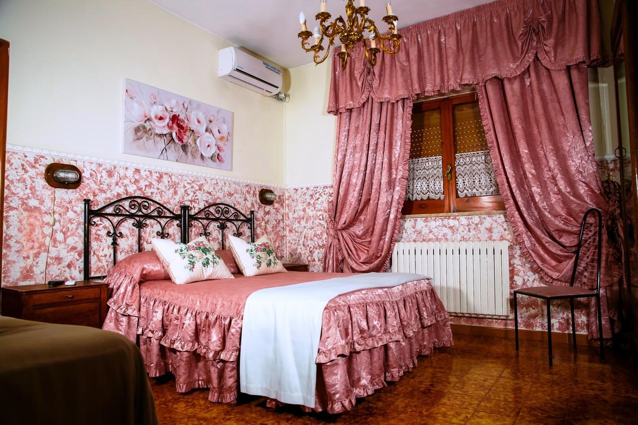 Bed & Breakfast Santa Fara 巴里 外观 照片