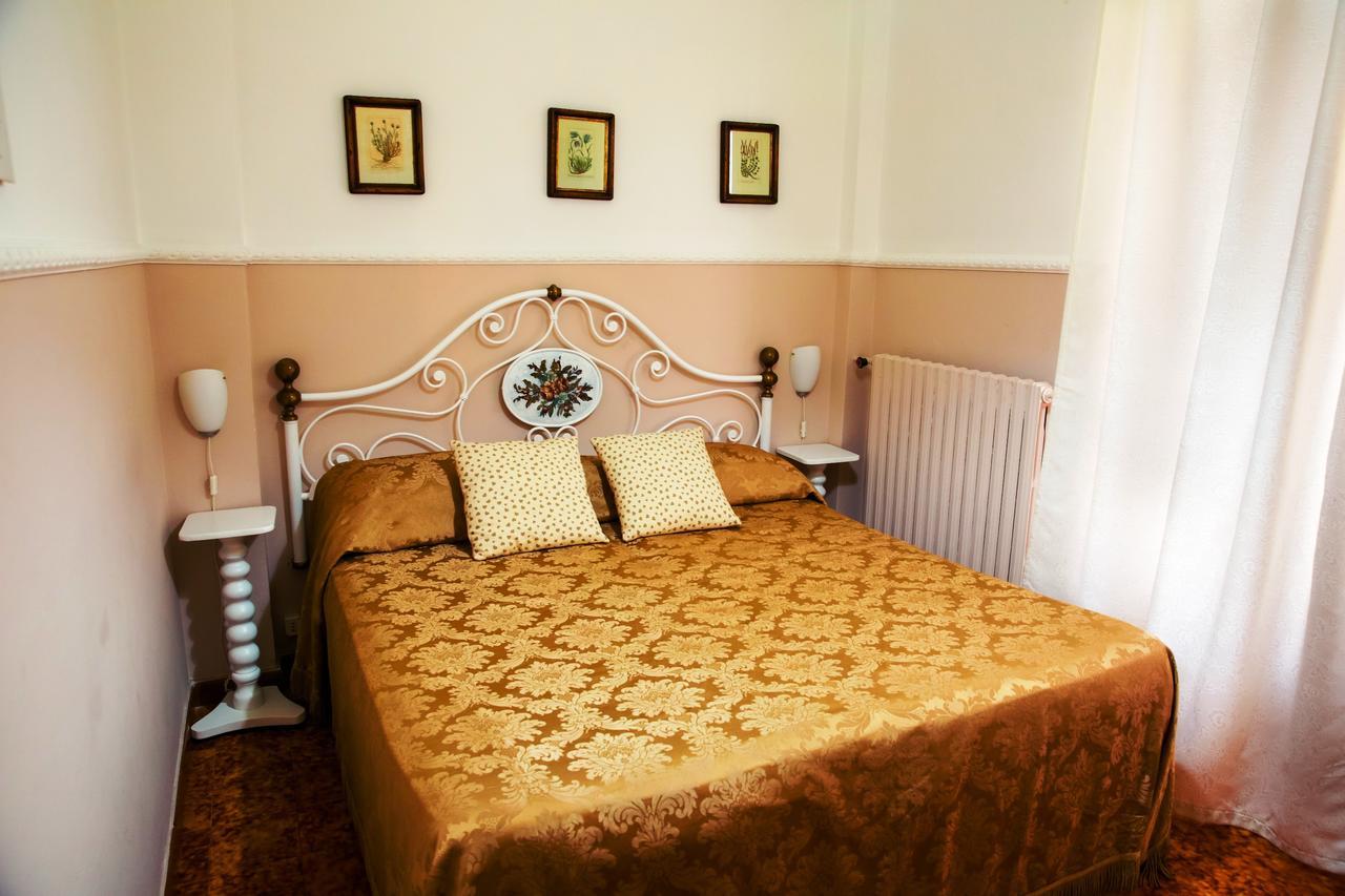 Bed & Breakfast Santa Fara 巴里 外观 照片