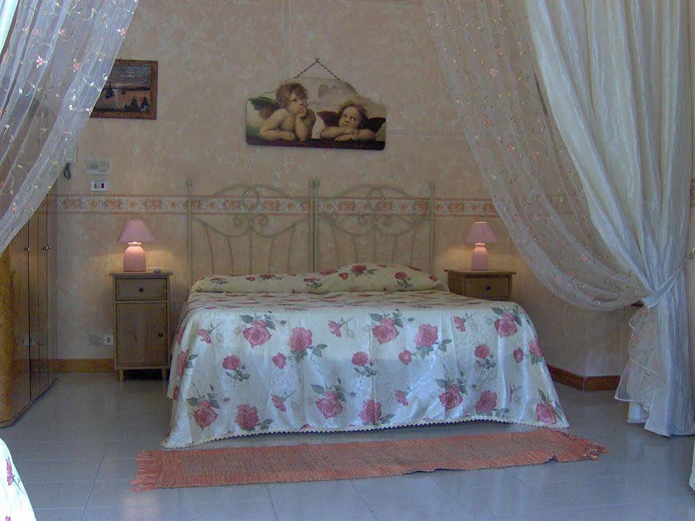 Bed & Breakfast Santa Fara 巴里 外观 照片