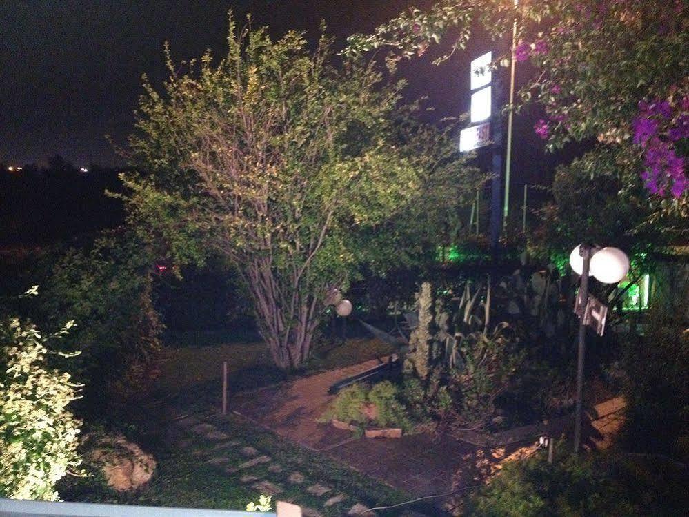Bed & Breakfast Santa Fara 巴里 外观 照片