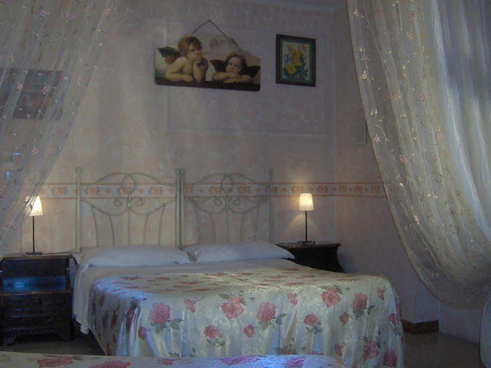 Bed & Breakfast Santa Fara 巴里 外观 照片