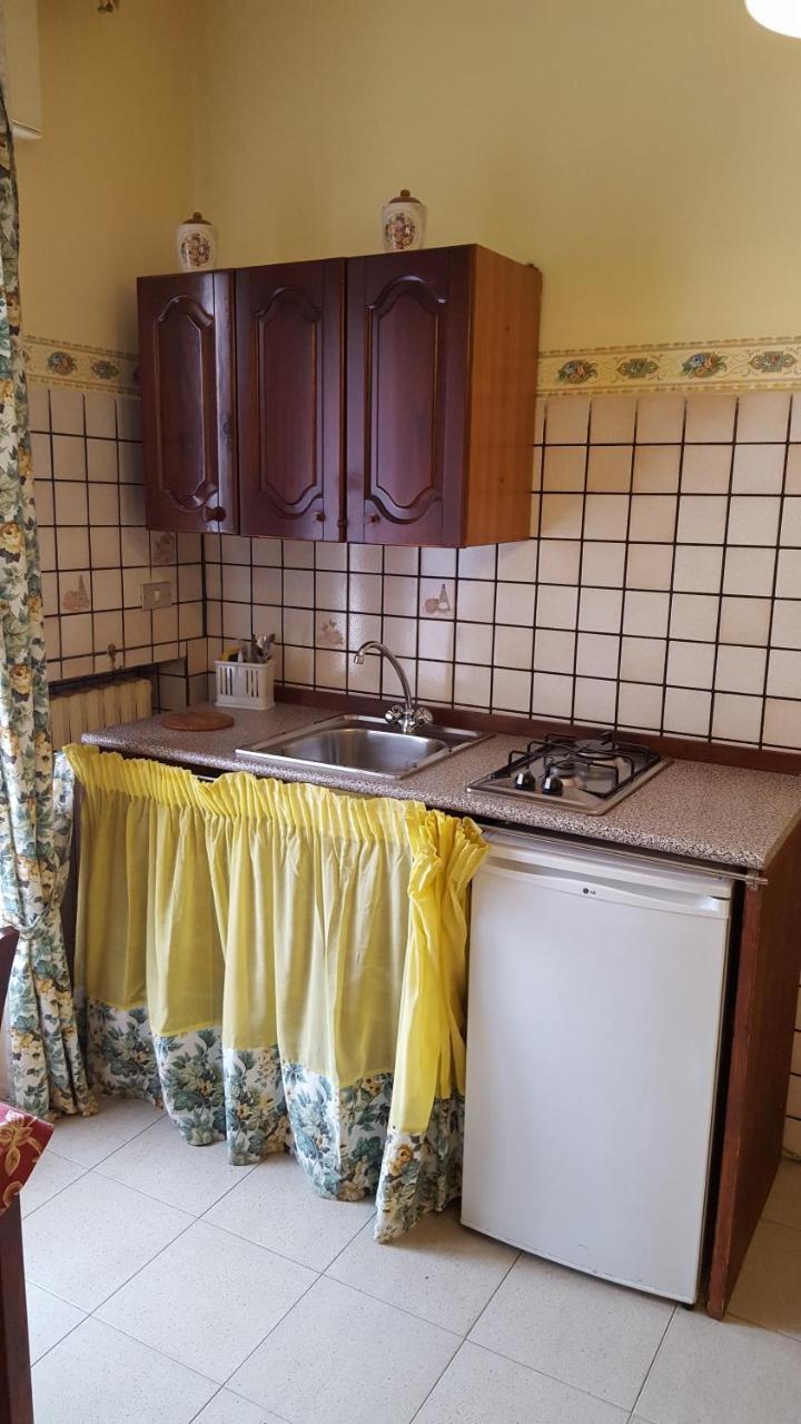 Bed & Breakfast Santa Fara 巴里 外观 照片
