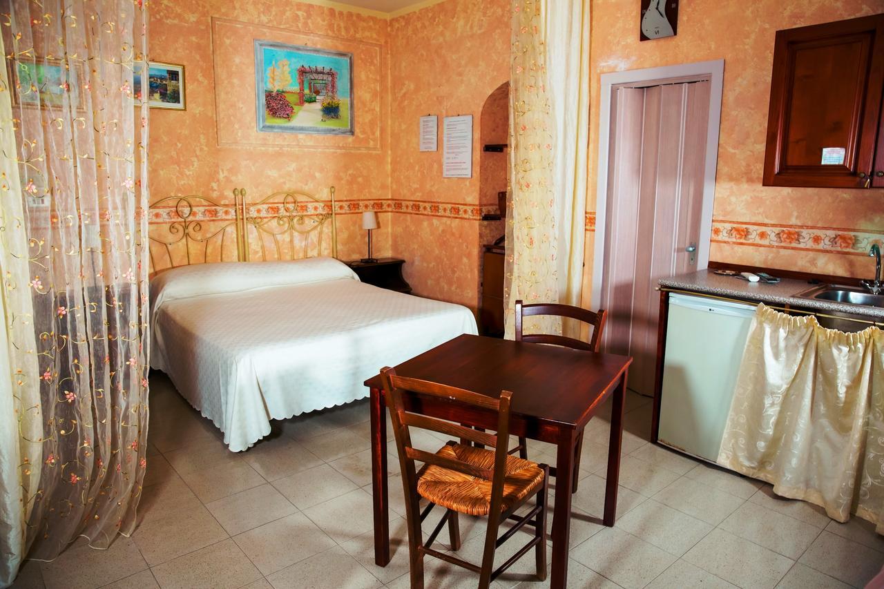 Bed & Breakfast Santa Fara 巴里 外观 照片
